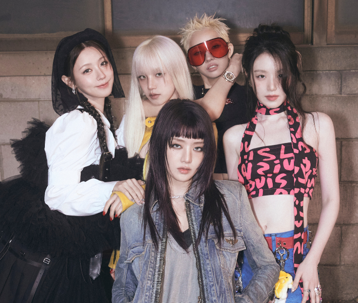 i-dle アートワーク写真